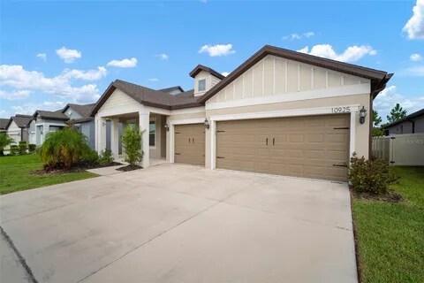 10925 Green Harvest Dr. in Riverview, FL - Foto de edificio - Building Photo