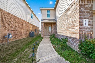 3815 W Alessano Ln in Katy, TX - Building Photo - Building Photo