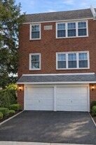 10849 Lockart Rd in Philadelphia, PA - Building Photo