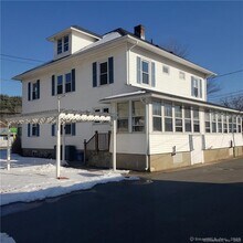 140 W Main St in Stafford, CT - Building Photo - Building Photo