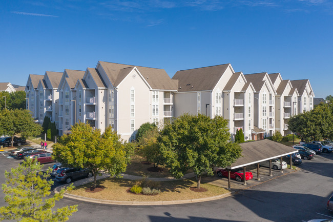 The Residences at the Manor Apartments in Frederick, MD - Building Photo - Building Photo