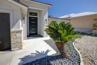 2934 Colleen Dr in Canyon Lake, TX - Building Photo - Building Photo