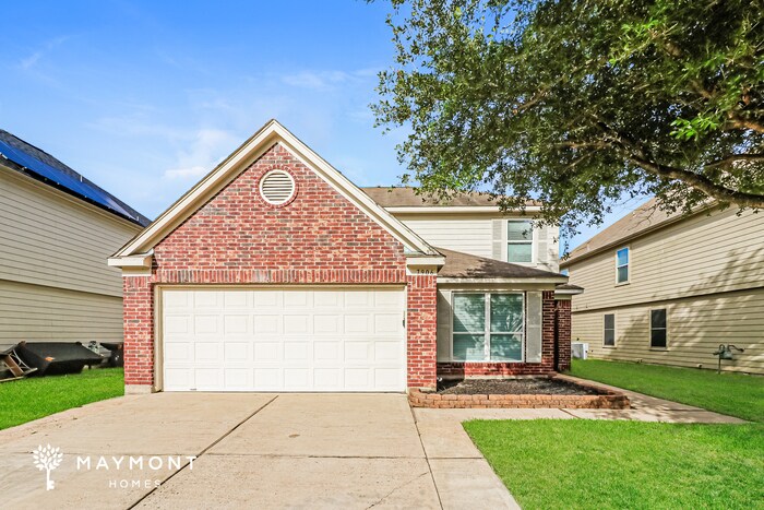 7906 Sesame St in Baytown, TX - Building Photo