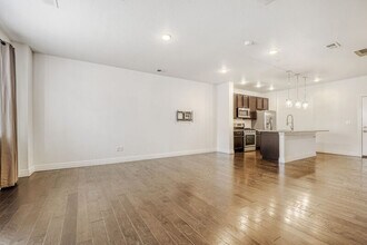 1773 Spring Water Pt in Colorado Springs, CO - Foto de edificio - Building Photo