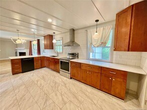 2309 Village Dr in Fayetteville, NC - Building Photo - Building Photo
