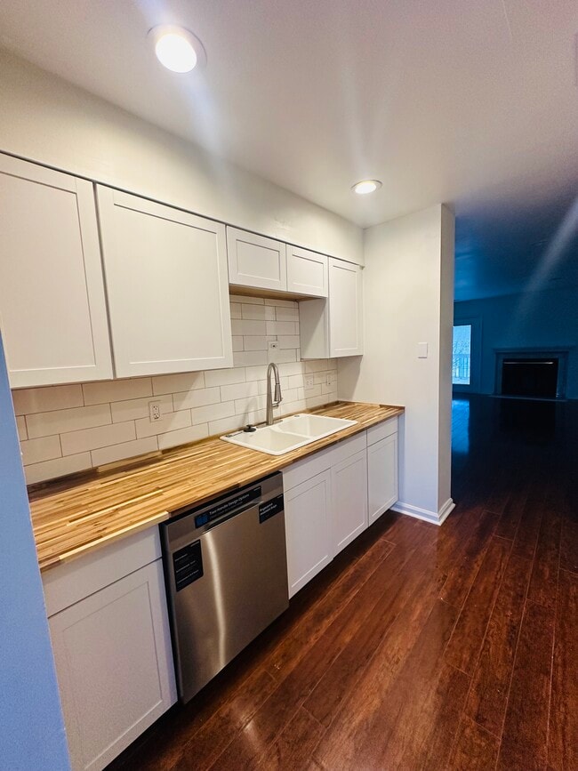 703 Idlewood Ln in Knoxville, TN - Foto de edificio - Building Photo