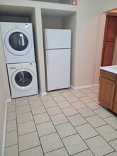 705 S Poplar St in Carbondale, IL - Building Photo - Building Photo
