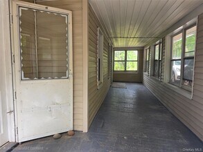 60 S Greenbush Rd in West Nyack, NY - Building Photo - Building Photo