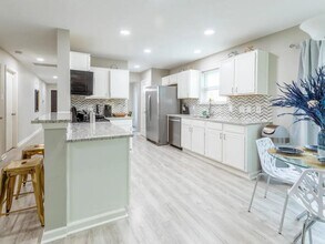 2005 Village Park Dr in Missouri City, TX - Building Photo - Building Photo