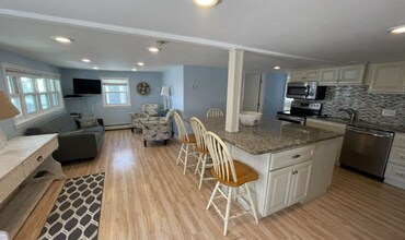 7 Atlantic Ave in Hampton, NH - Building Photo - Building Photo
