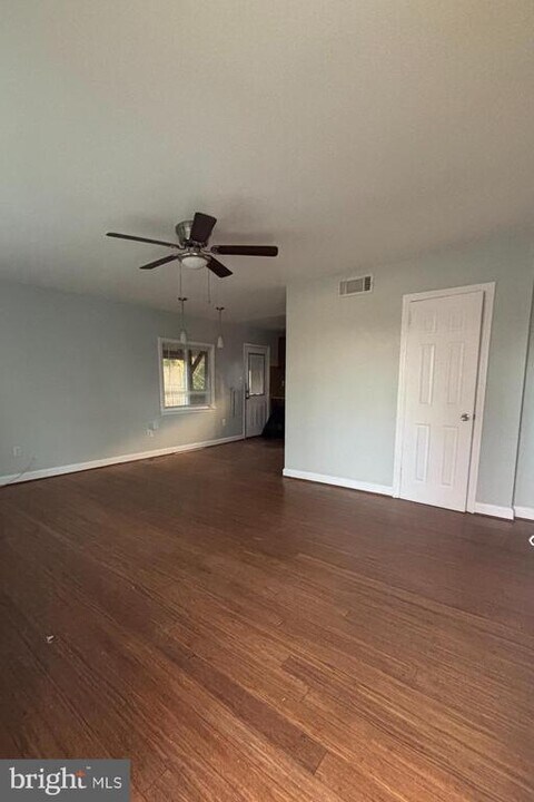 4802 67th Ave in Hyattsville, MD - Building Photo