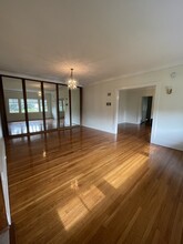 324 S Coronado St, Unit 324 in Los Angeles, CA - Building Photo - Building Photo