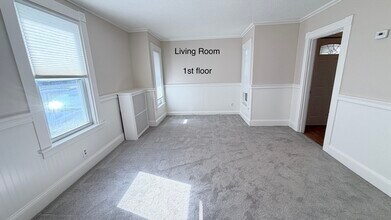 391 Commercial St in Braintree, MA - Building Photo - Building Photo