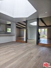 18305 St Andrews Pl in Torrance, CA - Foto de edificio - Building Photo