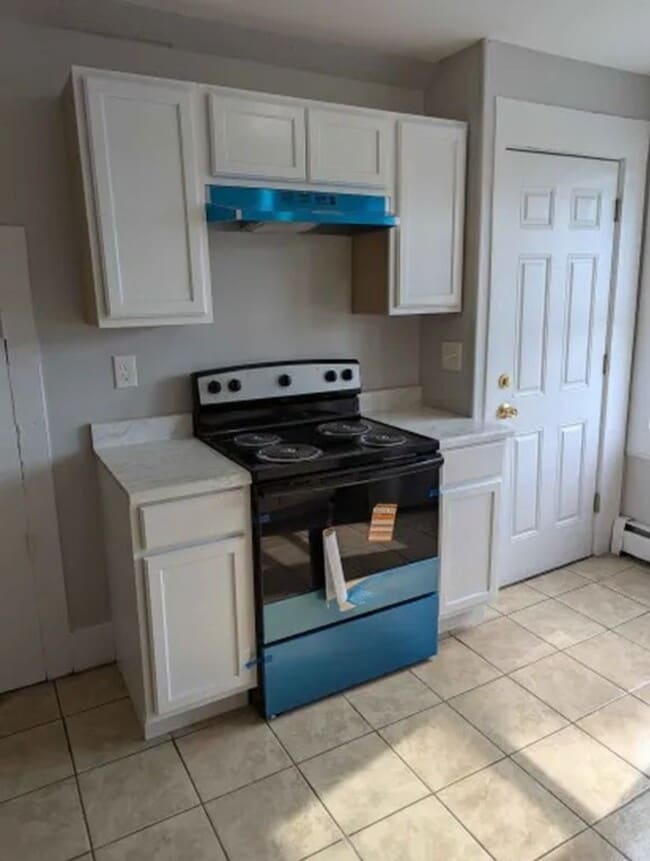 314 Howard Ave, Unit 3 in New Haven, CT - Foto de edificio - Building Photo
