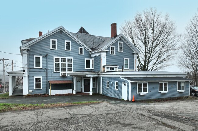 86 Summer St in Haverhill, MA - Foto de edificio - Building Photo