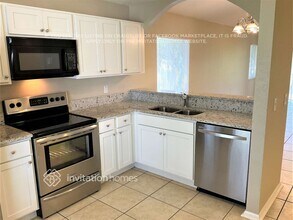 3156 Ginger Cir in Orlando, FL - Foto de edificio - Building Photo