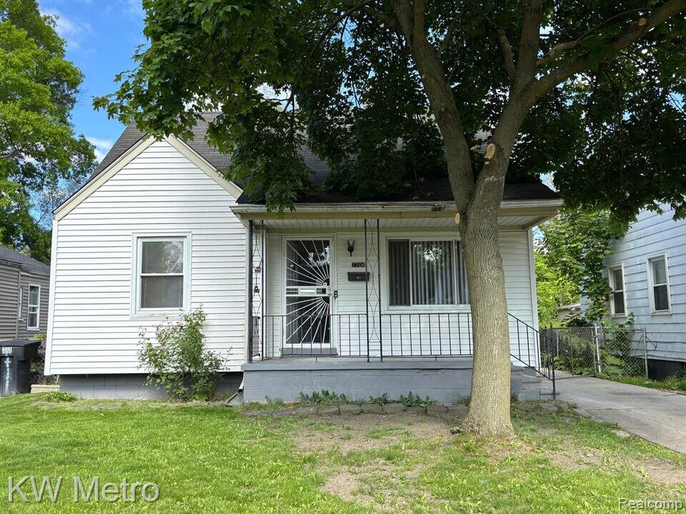 7706 Vaughan St in Detroit, MI - Building Photo