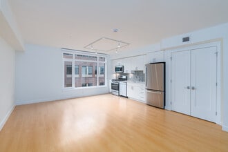 605 Concord at Fresh Pond in Cambridge, MA - Building Photo - Interior Photo