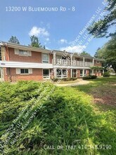 13200 W Bluemound Rd in Elm Grove, WI - Building Photo - Building Photo