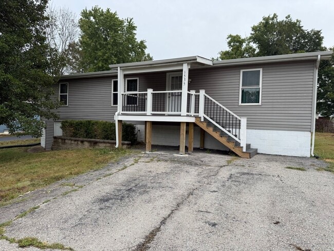 property at 1535 Liguori Dr