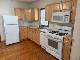 64 Paris St, Unit 1 in Medford, MA - Building Photo
