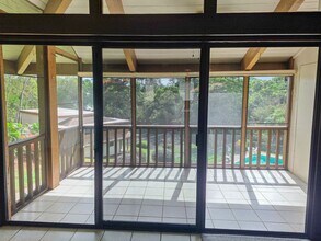 4701 Kawaihau Rd in Kapaa, HI - Building Photo - Building Photo