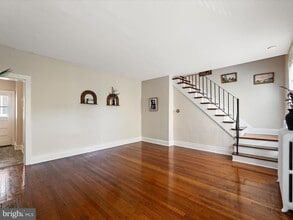 321 N Braddock St in Winchester, VA - Building Photo - Building Photo