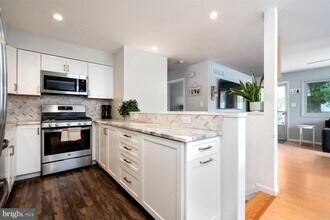 754 Warren Dr in Annapolis, MD - Building Photo - Building Photo