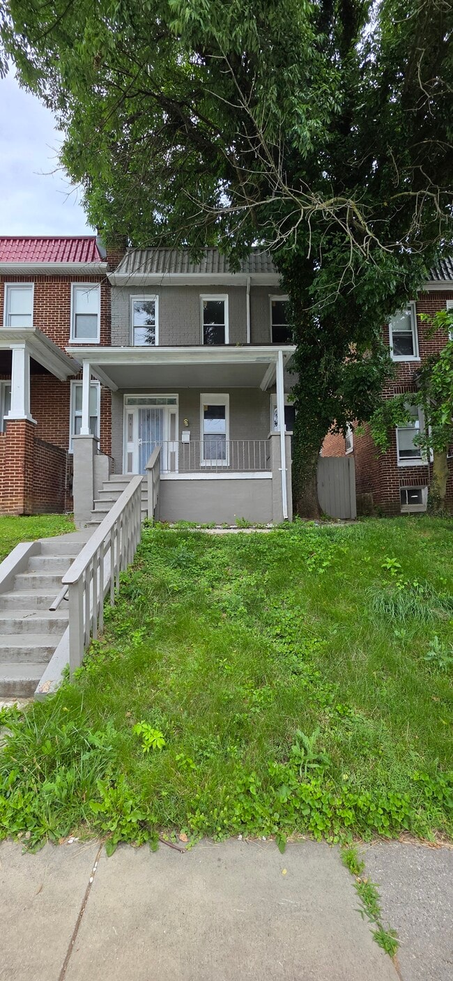property at 1075 Ellicott Driveway