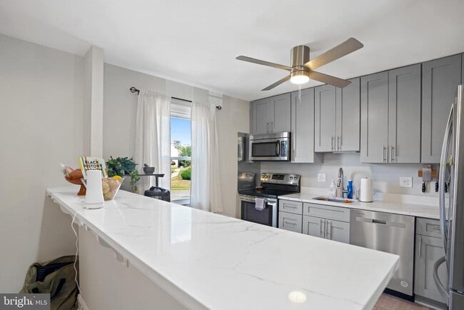 property at 6415 Whitwell Ct
