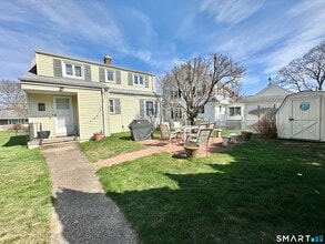 40 Parkway S in New London, CT - Building Photo - Building Photo