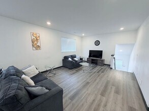 385 S Clinton Ave in St. Paul, MN - Building Photo - Building Photo