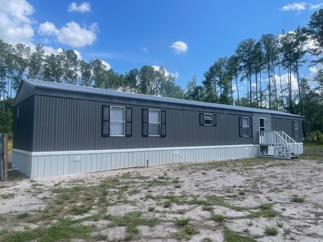 property at 522 Shirley Dr