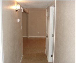 409 E Taylor St in Tempe, AZ - Foto de edificio - Building Photo