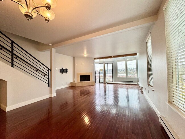 2030 13th Ave W in Seattle, WA - Building Photo - Building Photo