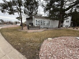 1221 28th Ave in Greeley, CO - Building Photo