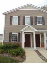 232 Bertram Dr in Yorkville, IL - Building Photo
