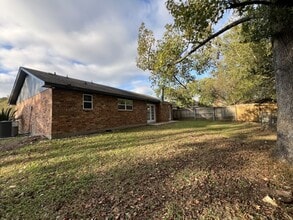 8803 Orleans Dr in Baton Rouge, LA - Building Photo - Building Photo