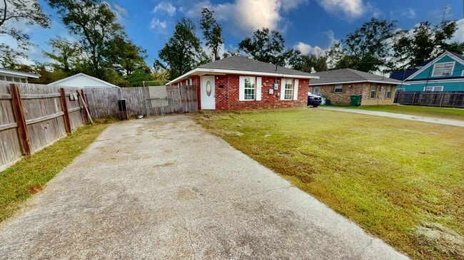 property at 308 Coffee St