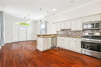 1236 Alvar St in New Orleans, LA - Building Photo - Building Photo