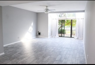 5105 Beachwalk Pl in Destin, FL - Building Photo - Building Photo