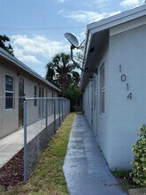 1014 NW 6th Ave-Unit -1-2 in Fort Lauderdale, FL - Building Photo - Building Photo