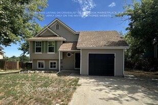 4938 S Sedalia Way in Aurora, CO - Building Photo