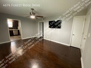 4674 Forest Ridge Dr in Nashville, TN - Building Photo - Building Photo