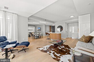 920 I St NW in Washington, DC - Building Photo - Building Photo