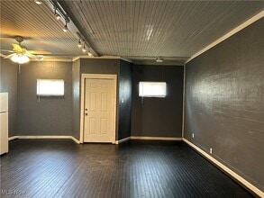 1130 E 68th St in Cleveland, OH - Building Photo - Building Photo