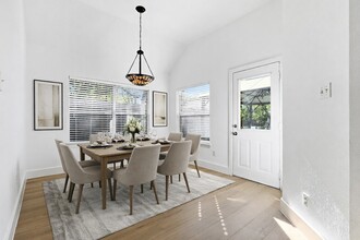 7835 Stone Oak Ct in Houston, TX - Building Photo - Building Photo