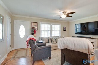 215 Drake Ave SW in Huntsville, AL - Building Photo - Building Photo