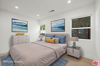 609 Sunset Ave in Los Angeles, CA - Building Photo - Building Photo